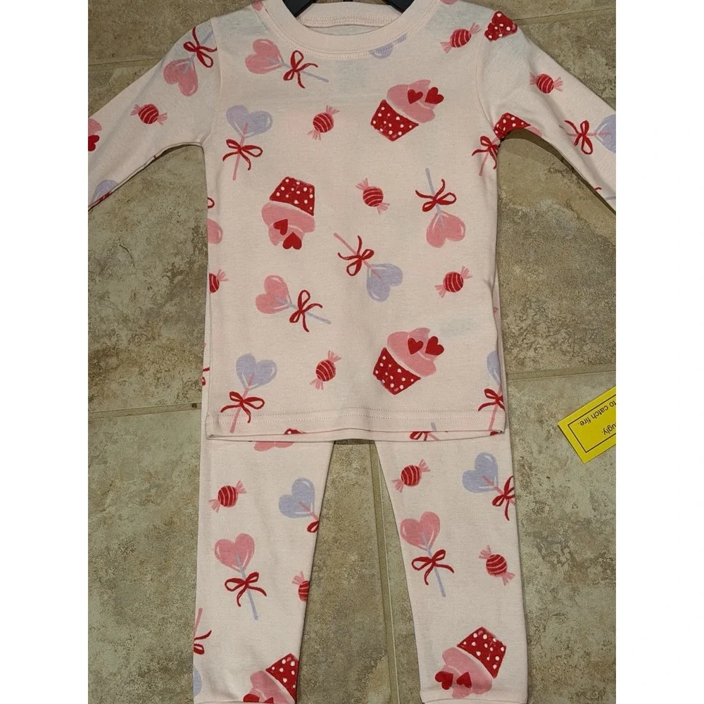 Carter's Child of Mine Toddler Size 2T Valentine's Pajama 2-Piece Set NWT